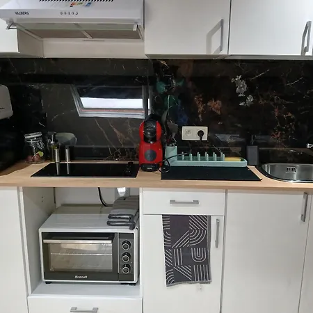 Flat At Relegem * Asse